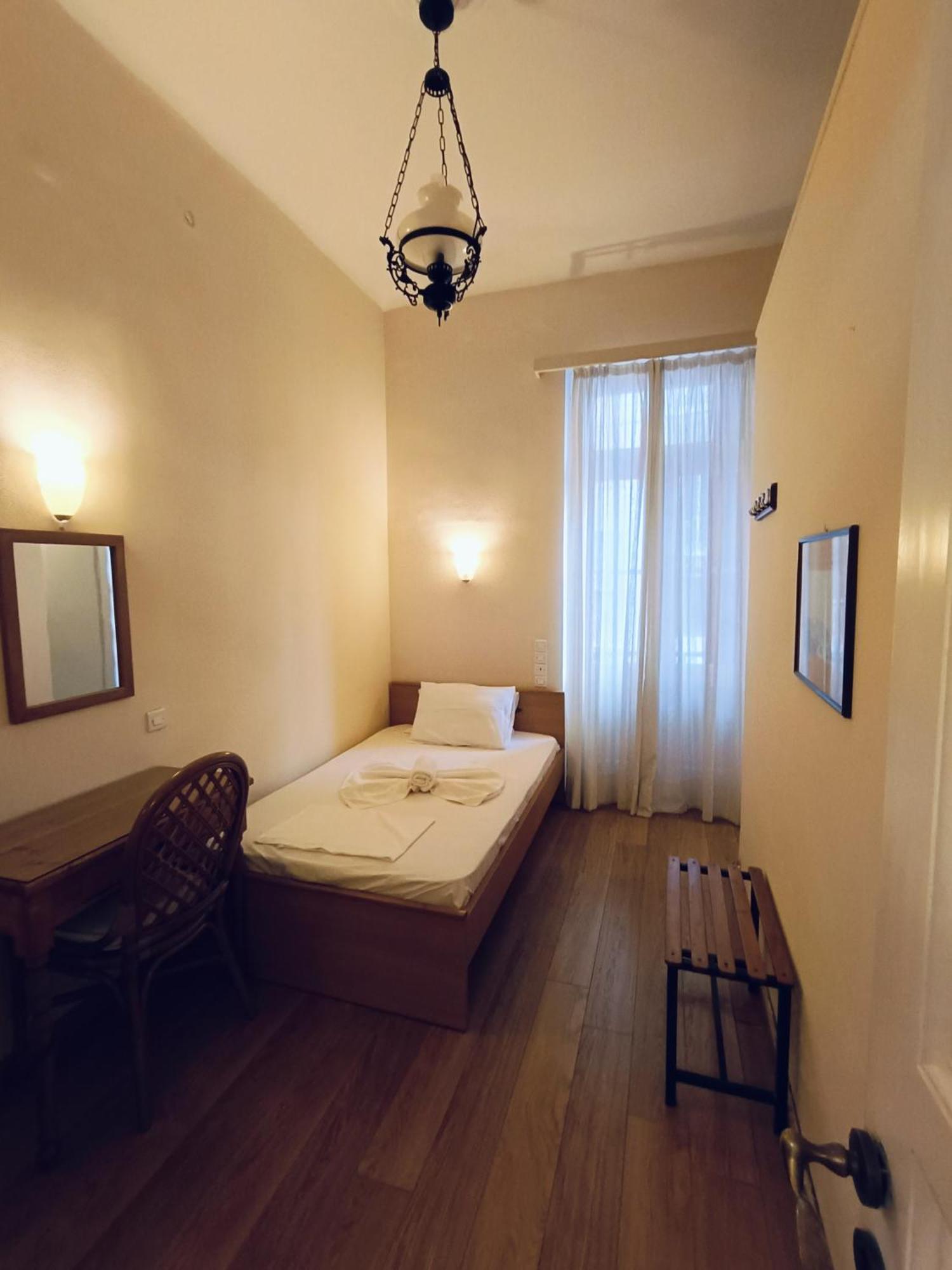 Anesis Hotel Loutra Edipsou  Bagian luar foto