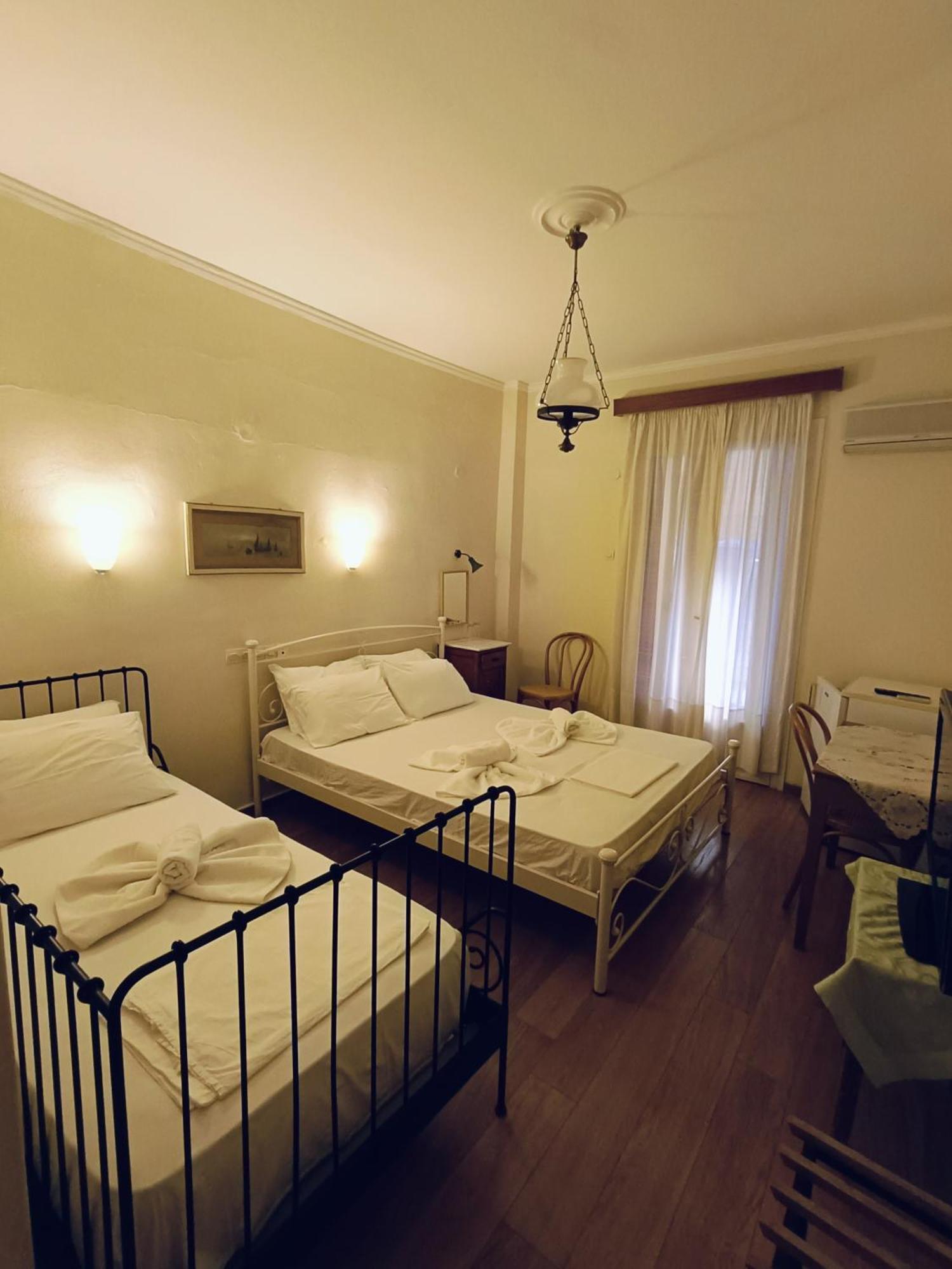 Anesis Hotel Loutra Edipsou  Bagian luar foto