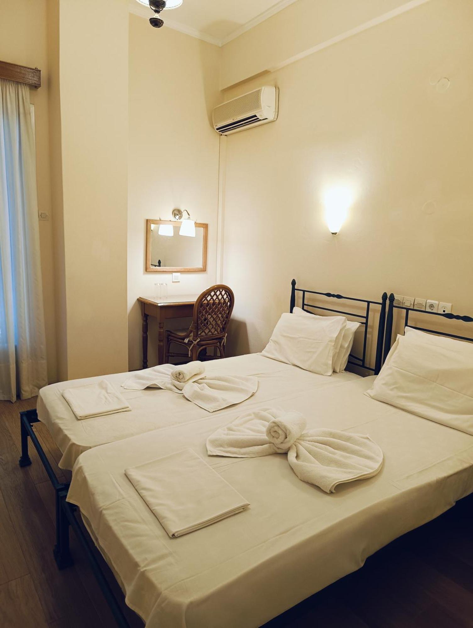 Anesis Hotel Loutra Edipsou  Bagian luar foto