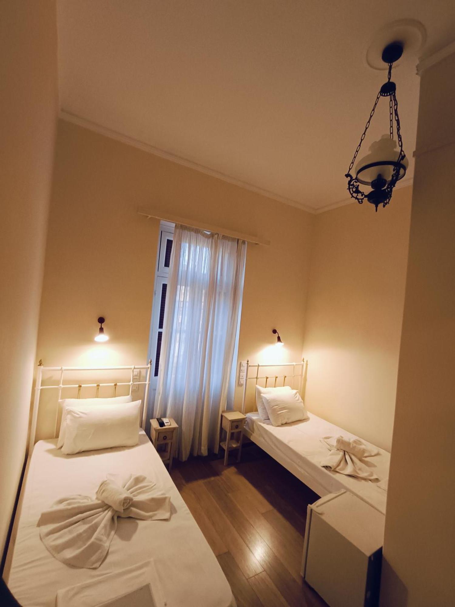 Anesis Hotel Loutra Edipsou  Bagian luar foto
