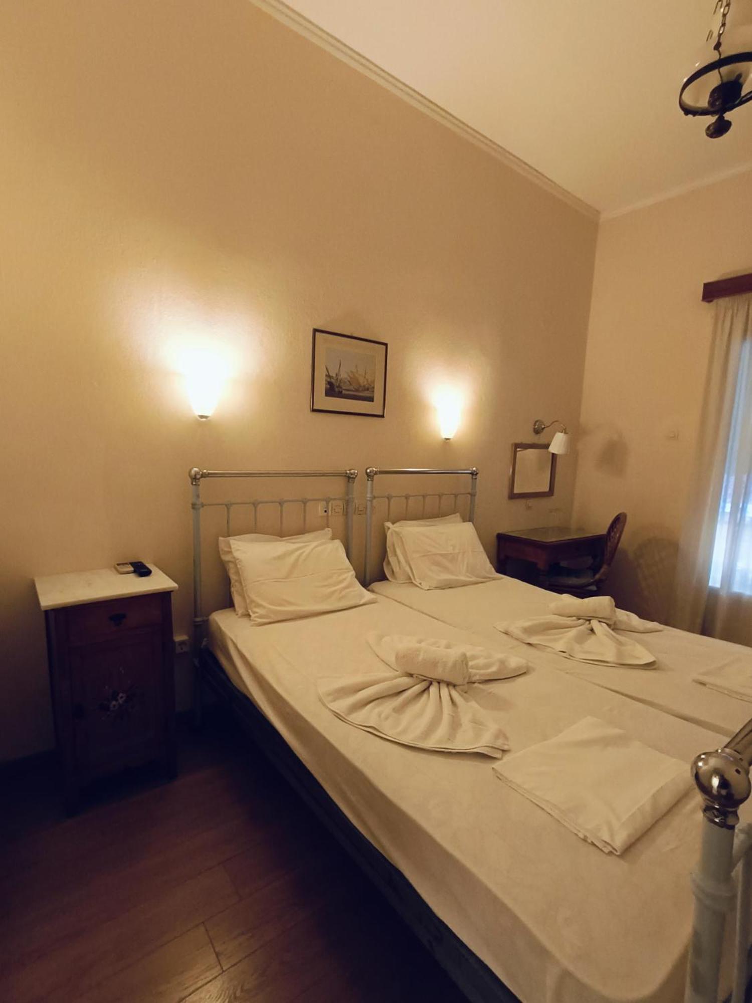 Anesis Hotel Loutra Edipsou  Bagian luar foto