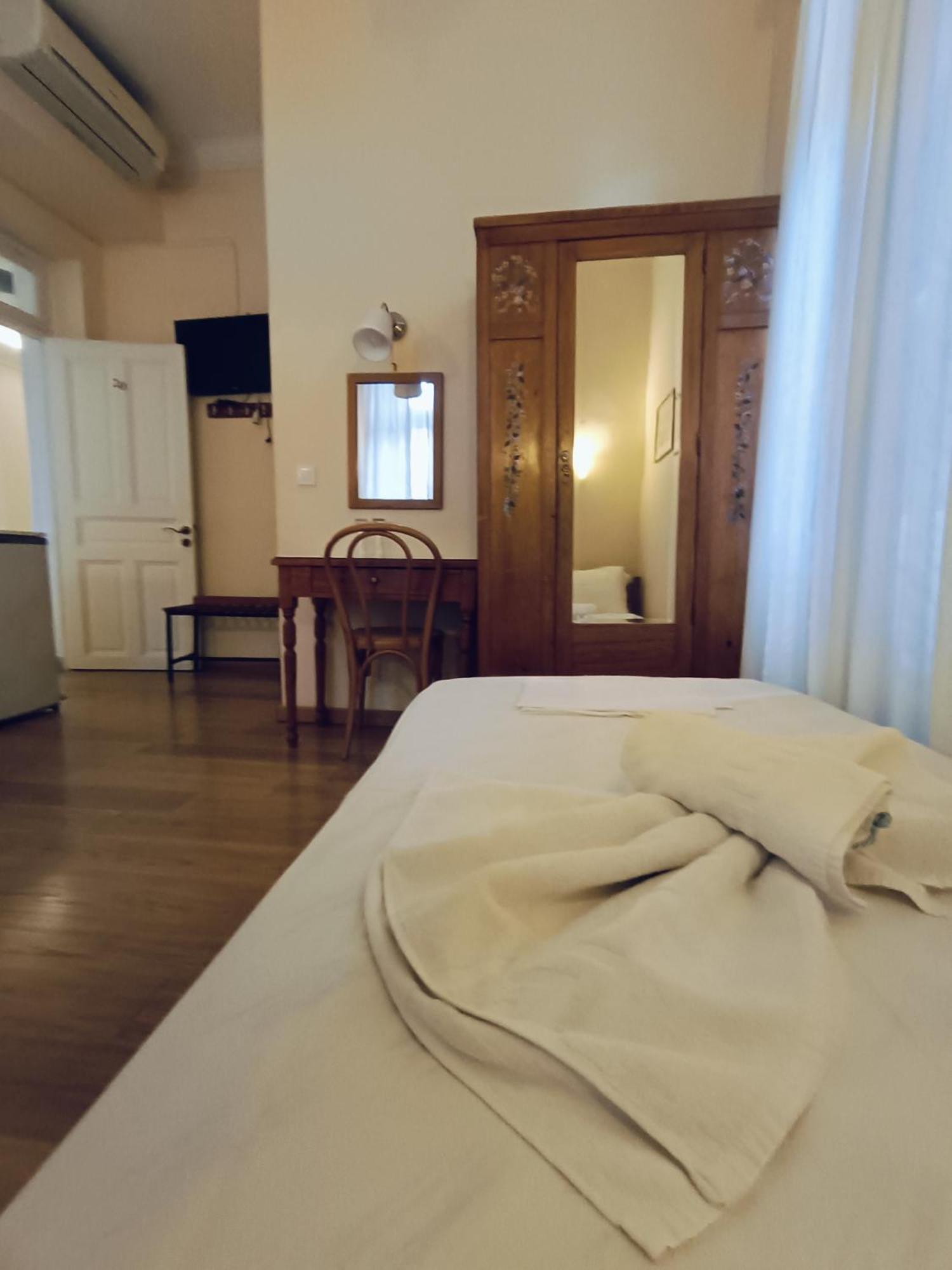 Anesis Hotel Loutra Edipsou  Bagian luar foto