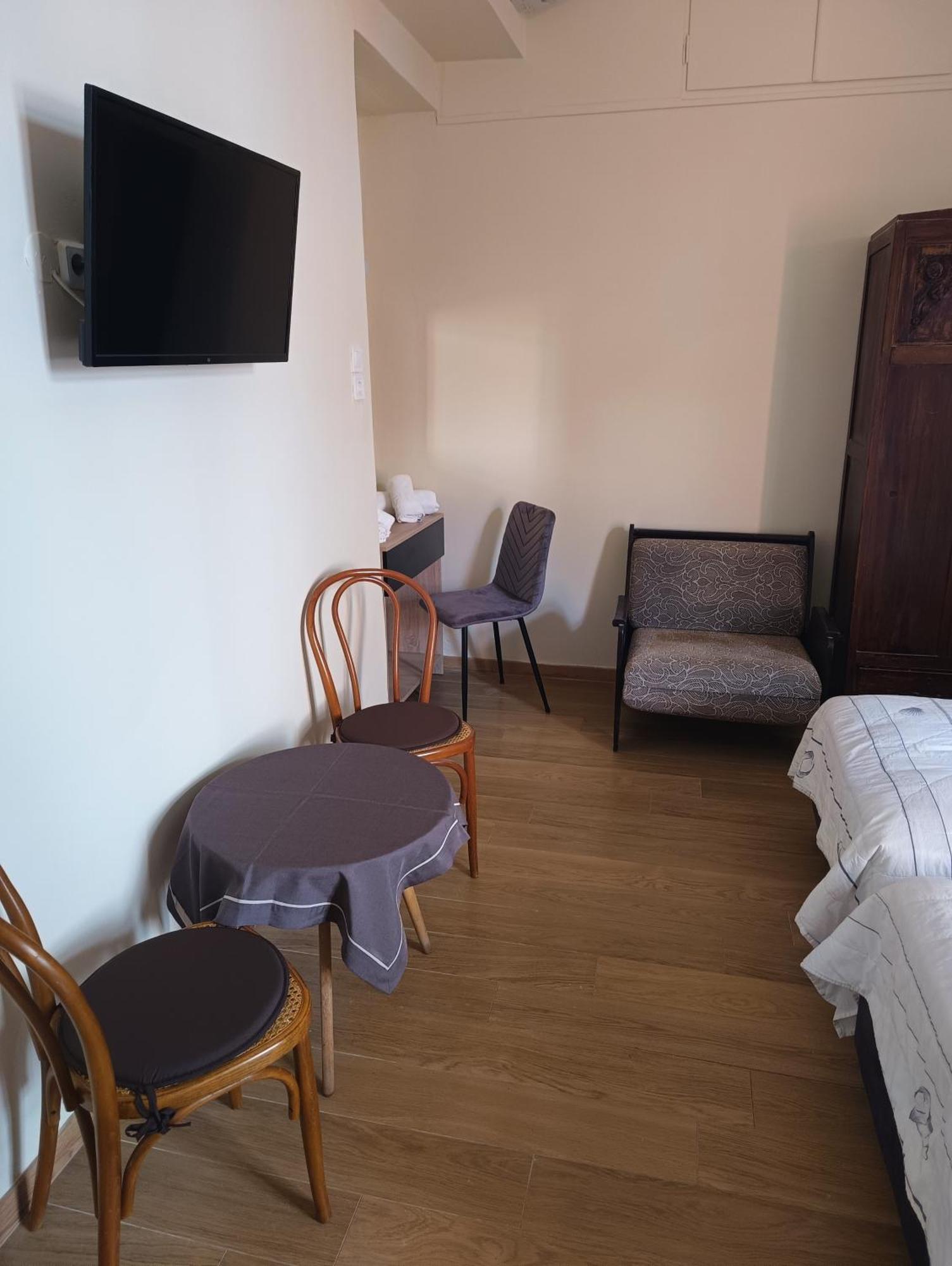 Anesis Hotel Loutra Edipsou  Bagian luar foto