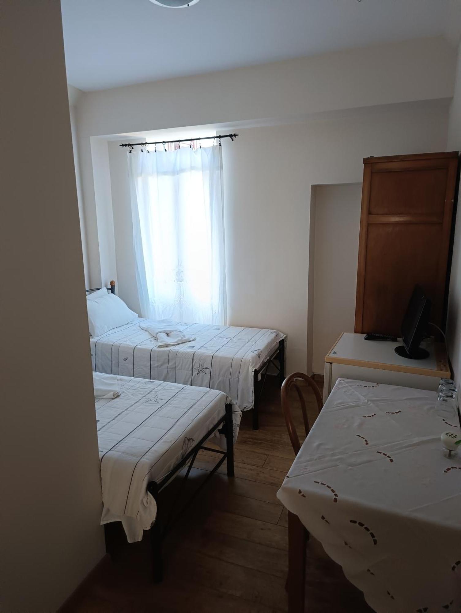 Anesis Hotel Loutra Edipsou  Bagian luar foto