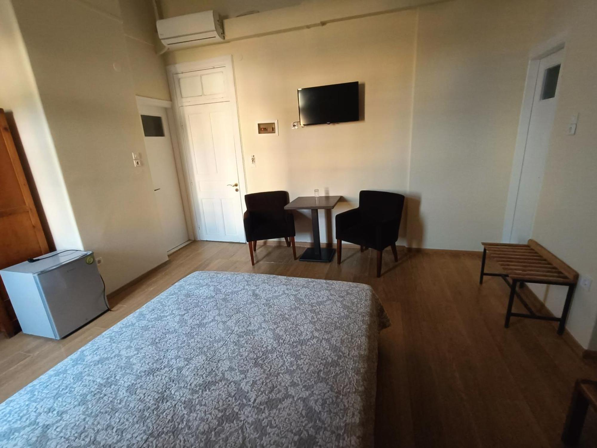 Anesis Hotel Loutra Edipsou  Bagian luar foto